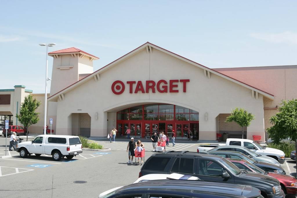 Monte Vista Crossing | shopping mall | 2801-3027 Countryside Dr, Turlock, CA 95380, USA | 2094749900 OR +1 209-474-9900