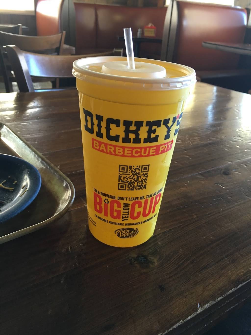 Dickeys Barbecue Pit | restaurant | 3721 N Interstate 35, Denton, TX 76210, USA | 9405665290 OR +1 940-566-5290