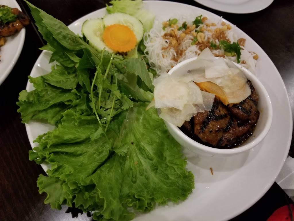 Little Viet Garden (and Banh Ta Deli) | restaurant | 6783 Wilson Blvd, Falls Church, VA 22044, USA | 5713854098 OR +1 571-385-4098