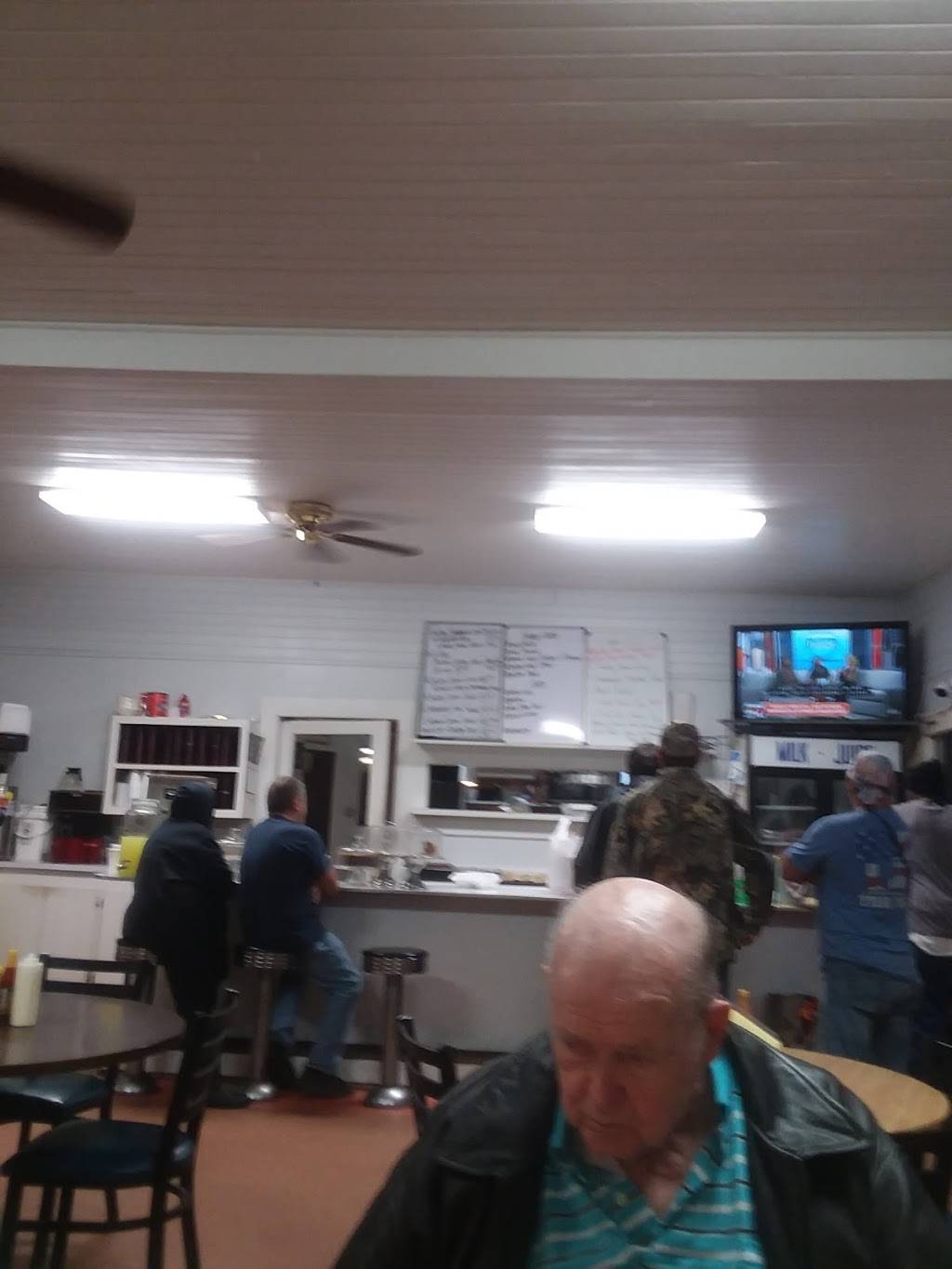 Sharons Cafe | restaurant | 2482 2nd St, Arcadia, LA 71001, USA | 3182633558 OR +1 318-263-3558