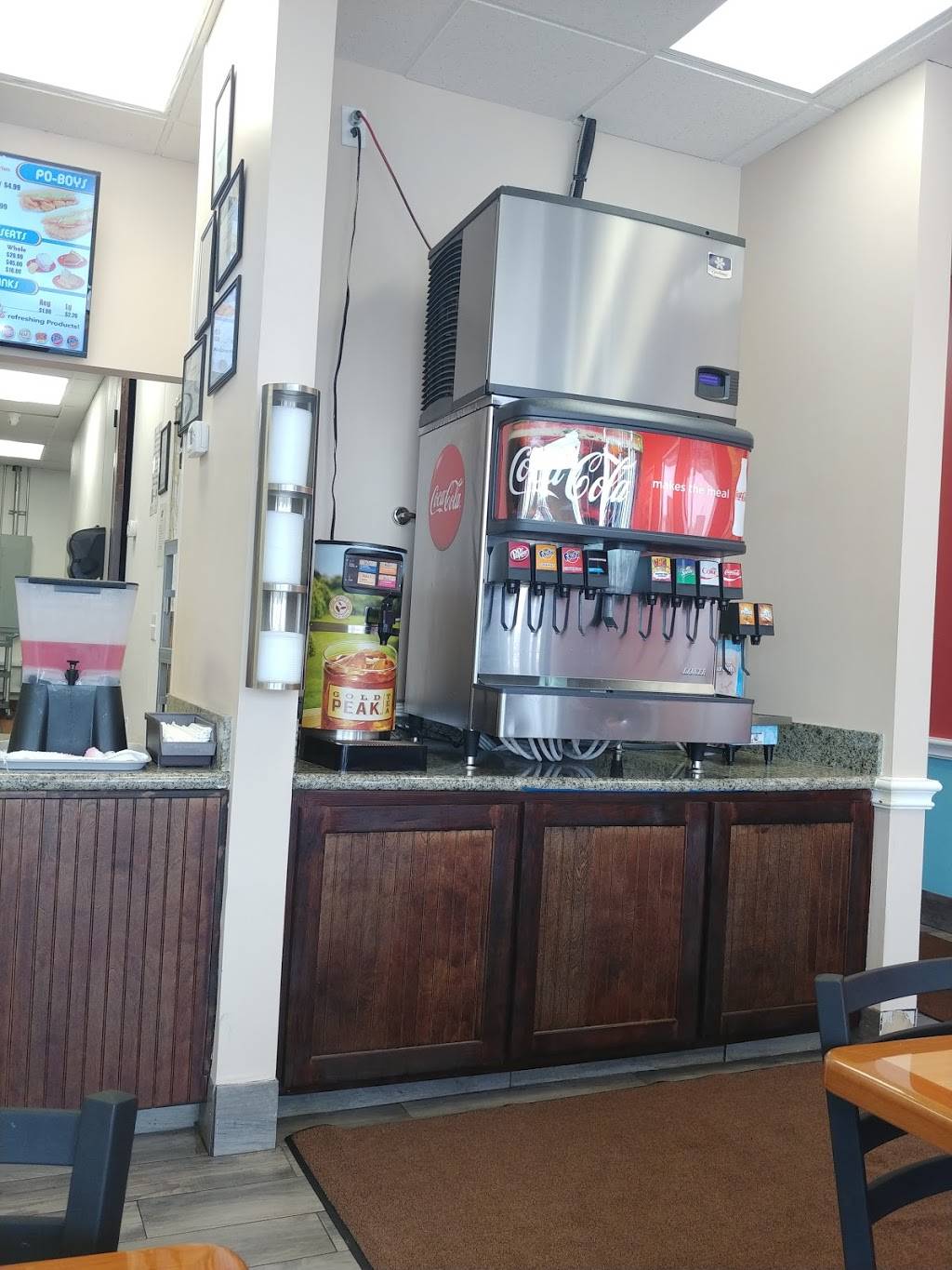 Frenchys Chicken | restaurant | 1210 West Road, Houston, TX 77396, USA | 2816458284 OR +1 281-645-8284