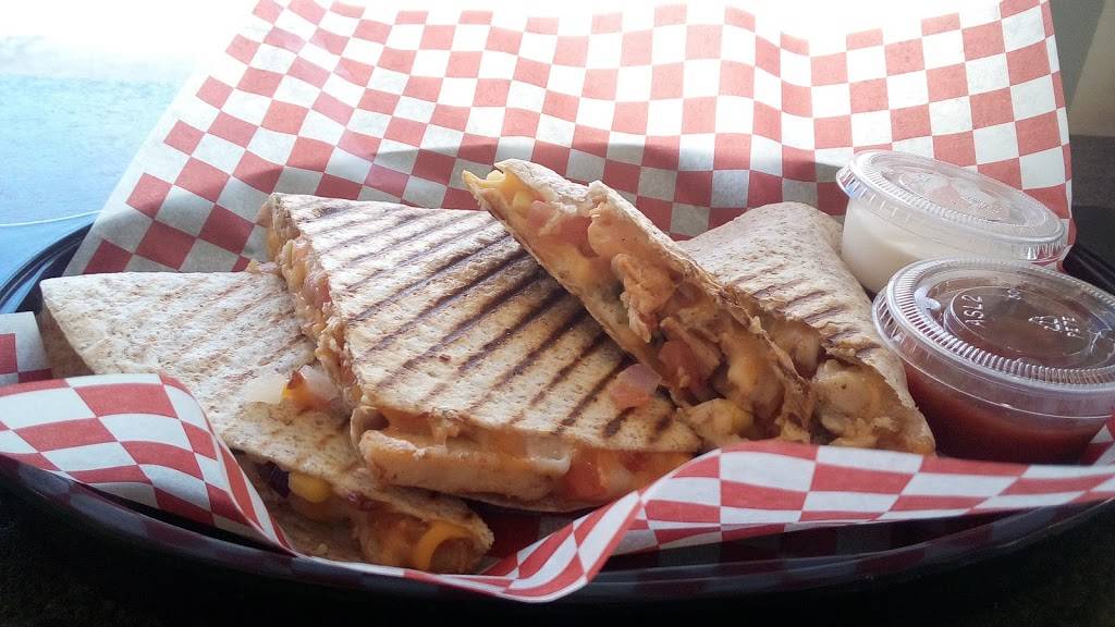Burrito Zone | restaurant | 2300 John St, Thornhill, ON L3T 6G7, Canada | 9057631190 OR +1 905-763-1190