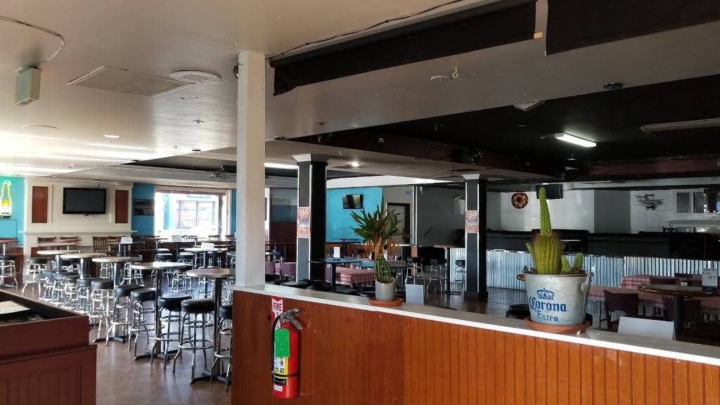 Fandango Restaurant | restaurant | 12222 SE Stark St, Portland, OR 97233, USA | 5032617173 OR +1 503-261-7173