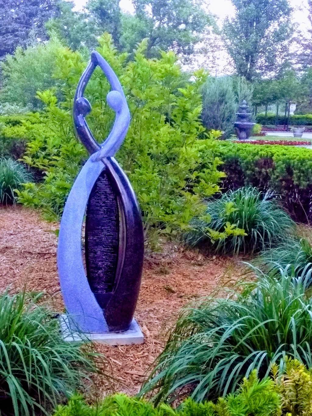 Tavern At Tinas Country House | restaurant | 50870 North Ave, Macomb, MI 48042, USA | 5869492288 OR +1 586-949-2288