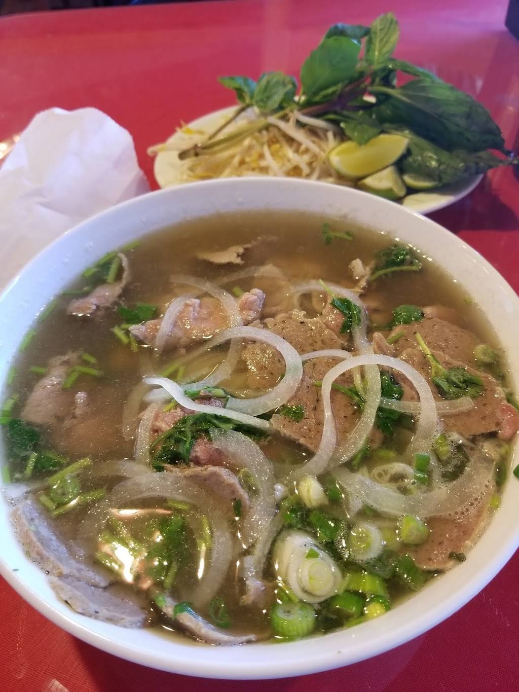 Applewood Vietnamese restaurants | restaurant | 1901 Youngfield St, Golden, CO 80401, USA | 7204764237 OR +1 720-476-4237