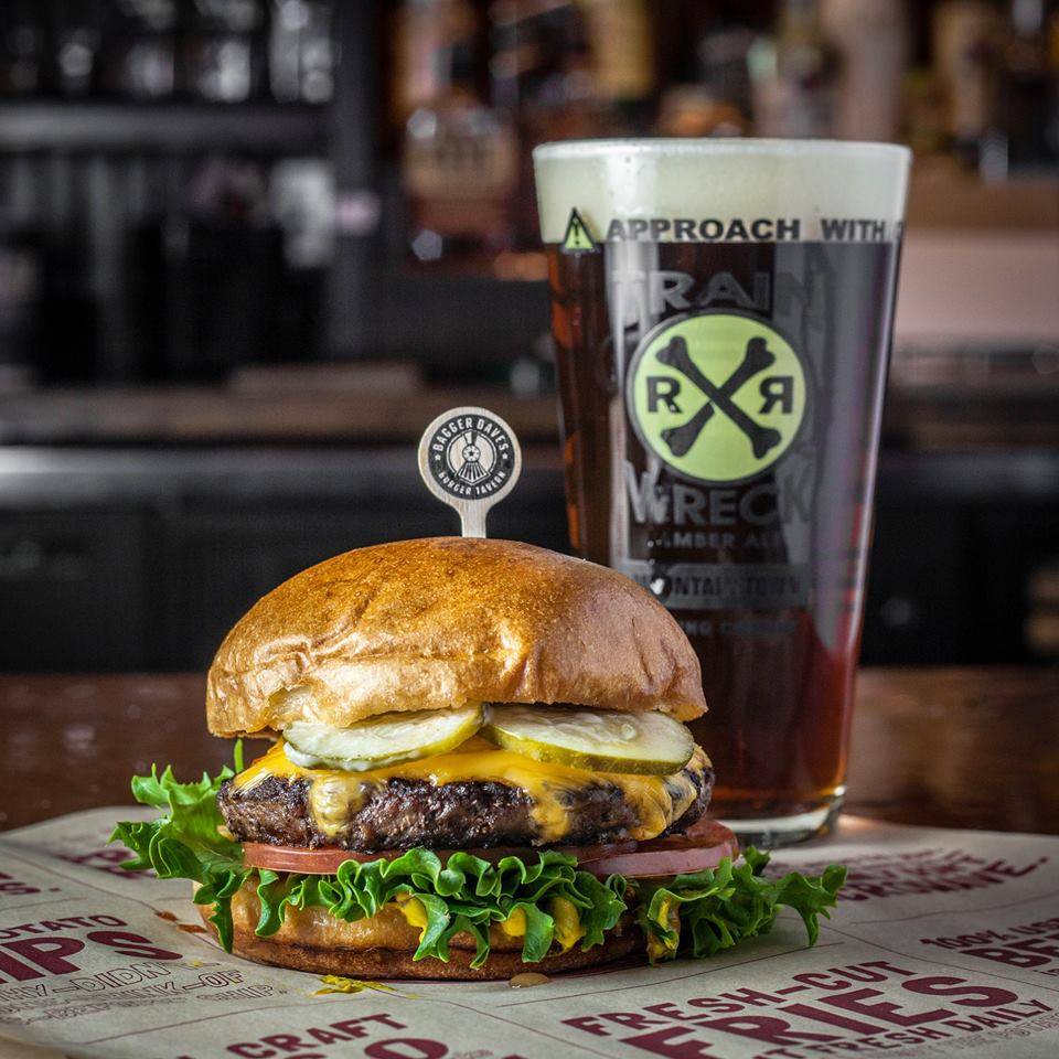 Bagger Daves | restaurant | 5299 Cornerstone North Boulevard, Centerville, OH 45458, USA | 9373101247 OR +1 937-310-1247