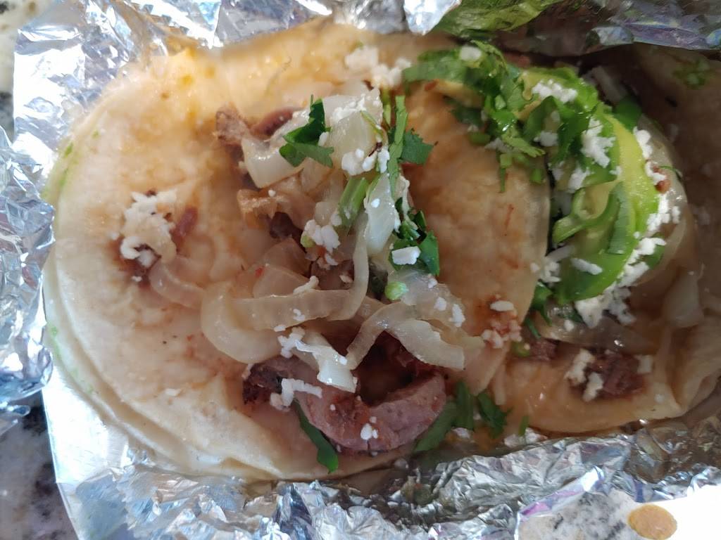 LAZ TREZ REYNAZ | restaurant | 11250 Veterans Memorial Dr, Houston, TX 77067, USA | 2819486511 OR +1 281-948-6511