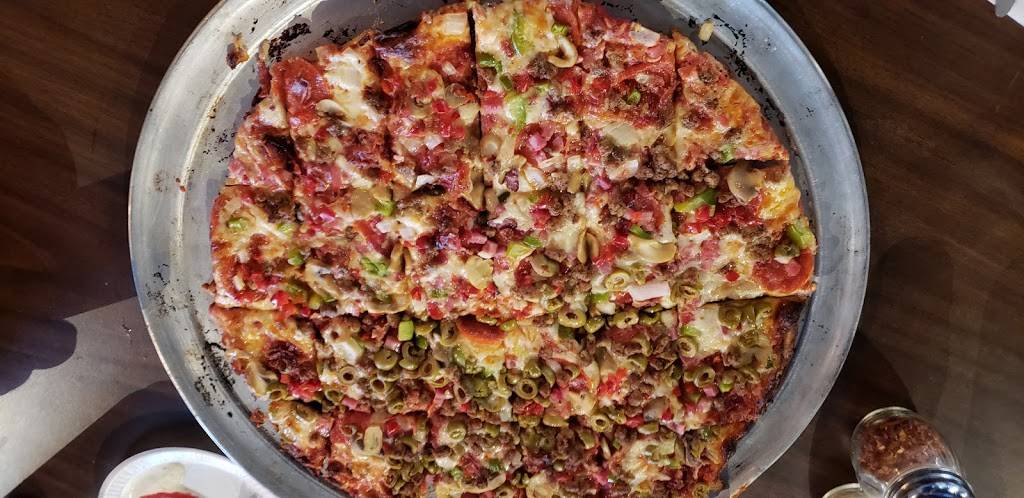 The HandleBar Pizza and Pub | restaurant | 304 S Main St, Jacksonville, IL 62650, USA | 2172457444 OR +1 217-245-7444