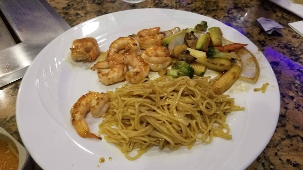 Shiki Hibachi & Sushi | restaurant | 493 Hope St, Stamford, CT 06906, USA | 2039692222 OR +1 203-969-2222