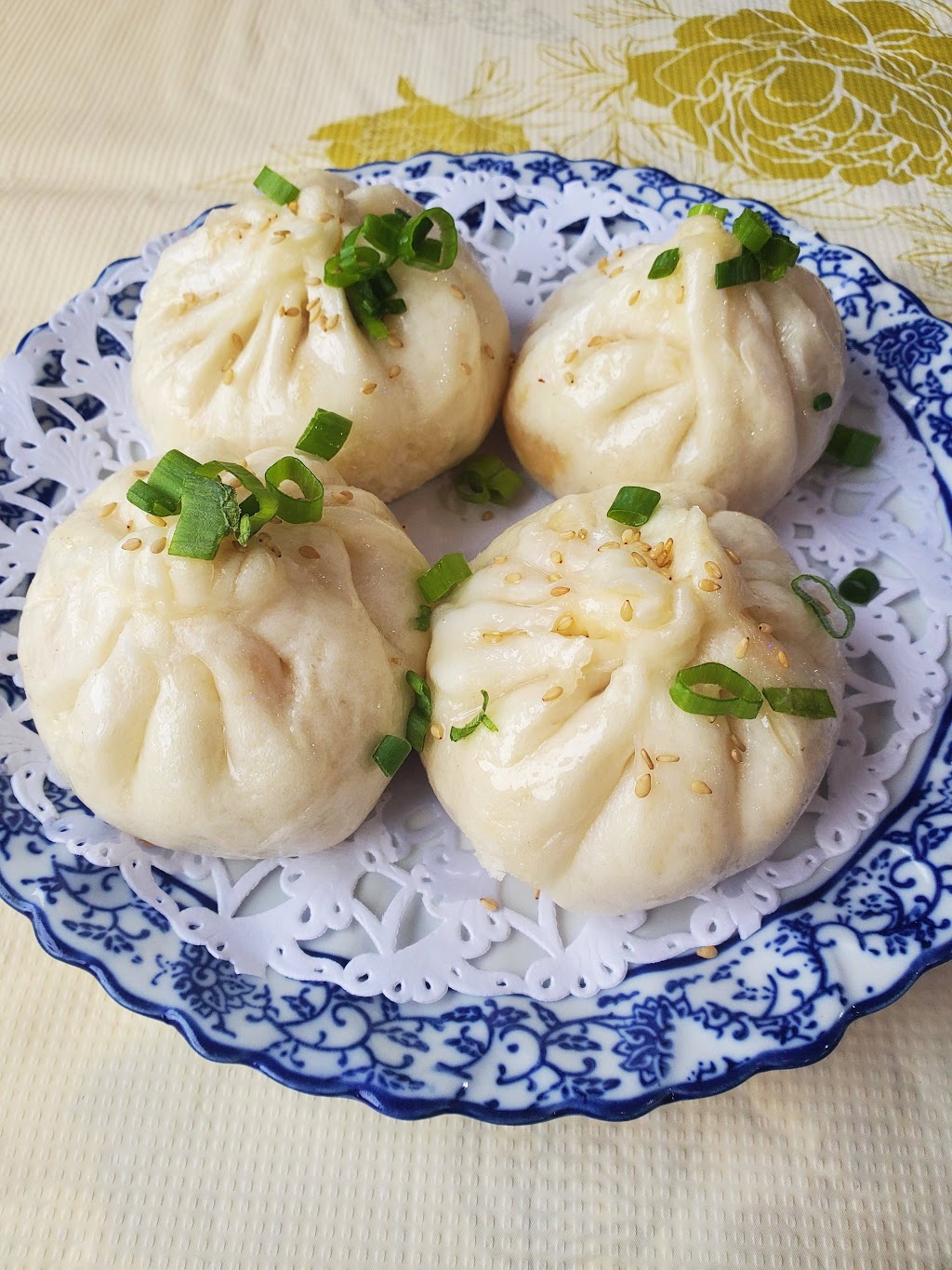 Taste House - Bar and Asian Cuisine | restaurant | 275 Moody St, Waltham, MA 02453, USA | 7814722562 OR +1 781-472-2562