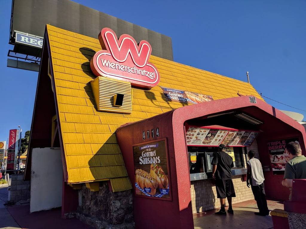 Wienerschnitzel | restaurant | 4714 W Slauson Ave, Los Angeles, CA 90056, USA | 3232912888 OR +1 323-291-2888