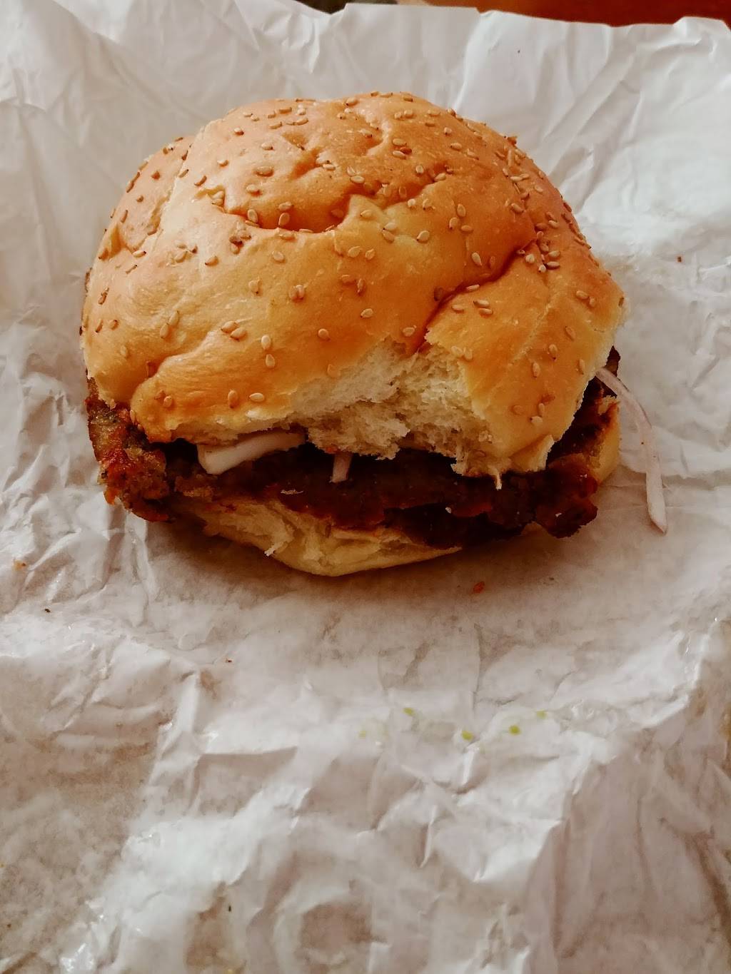 Tacis Tortas & Burritos | restaurant | 2528 S Central Ave, Los Angeles, CA 90011, USA | 3232325100 OR +1 323-232-5100