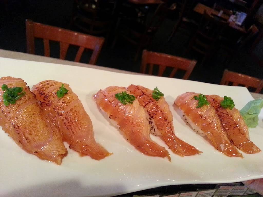 Sushi Ave | restaurant | 866 N Higley Rd, Gilbert, AZ 85234, USA | 4802185700 OR +1 480-218-5700