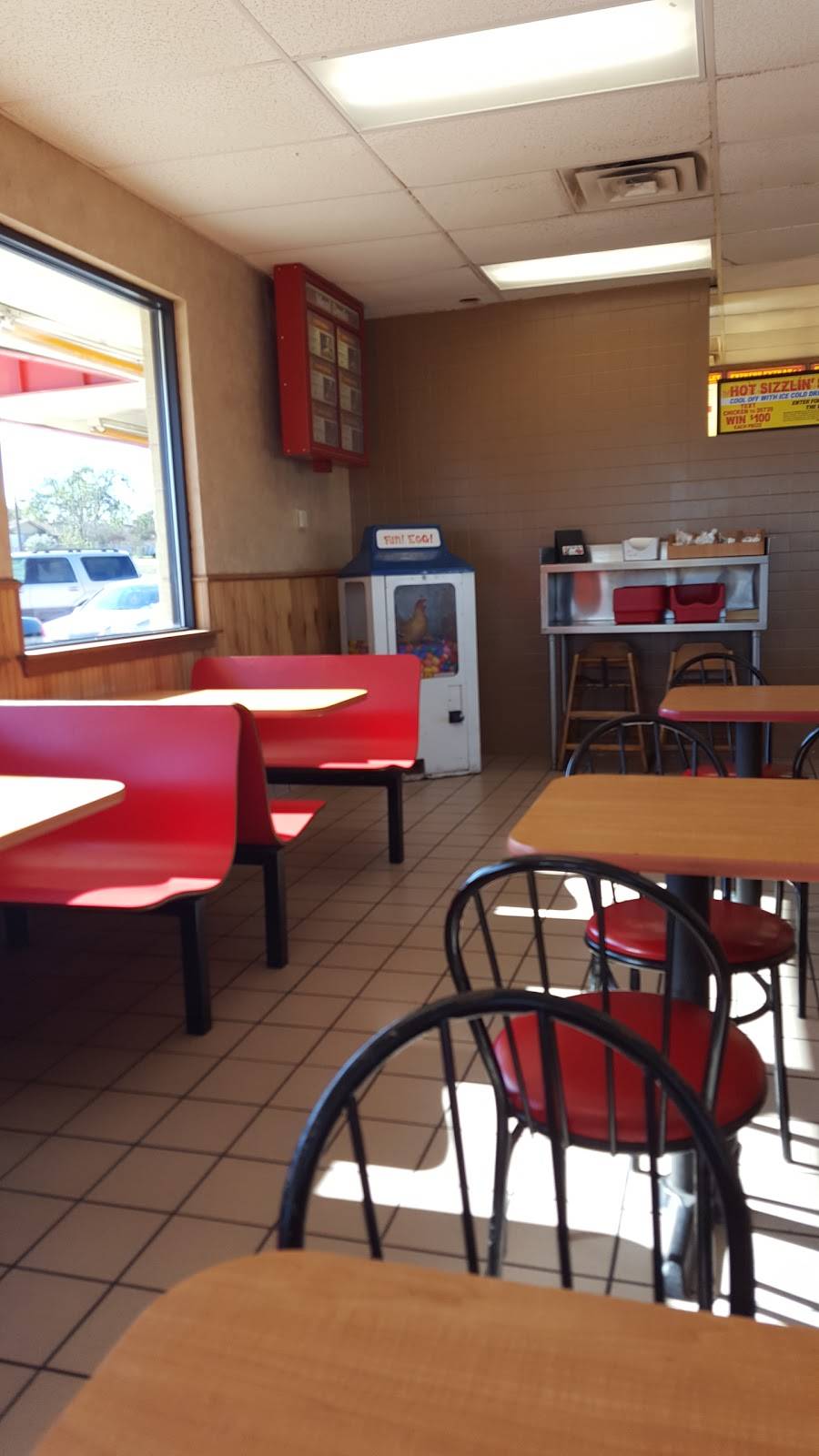 Chicken Express | restaurant | 1111 E Davis St, Mesquite, TX 75149, USA | 9722883400 OR +1 972-288-3400