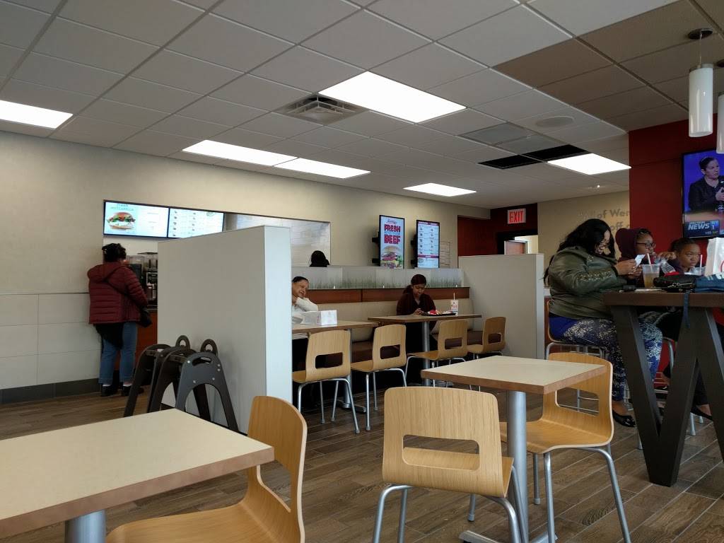 Wendys | restaurant | 138-42 Jamaica Ave, Jamaica, NY 11435, USA | 7185265944 OR +1 718-526-5944