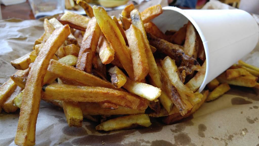 Nancy Jos Burgers and Fries | restaurant | 4550 Commercial St SE, Salem, OR 97302, USA | 5039915037 OR +1 503-991-5037