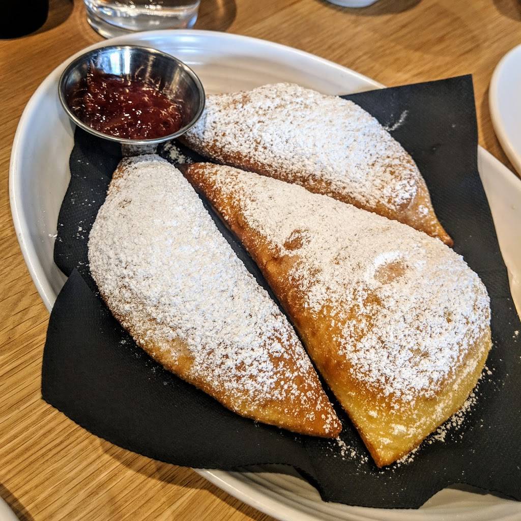 Brown Sugar Kitchen | restaurant | 2295 Broadway, Oakland, CA 94612, USA | 5108397685 OR +1 510-839-7685