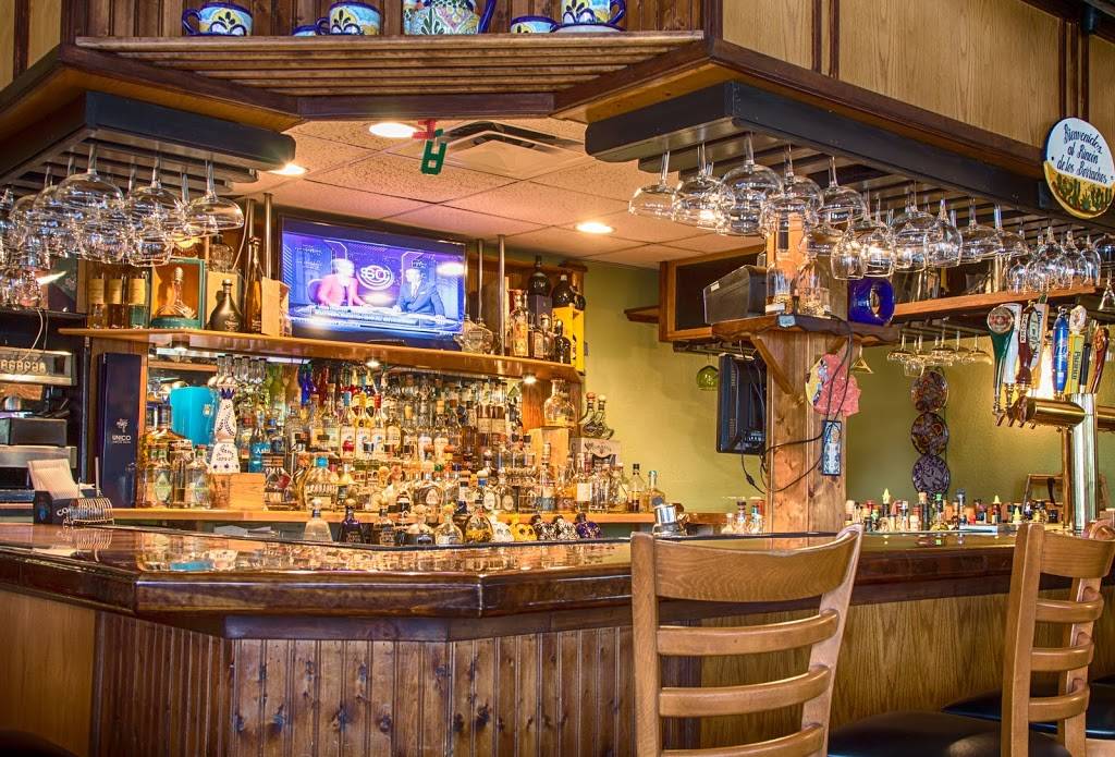 Agave Restaurant | night club | 6400 Gulf Blvd, St Pete Beach, FL 33706, USA | 7273673448 OR +1 727-367-3448