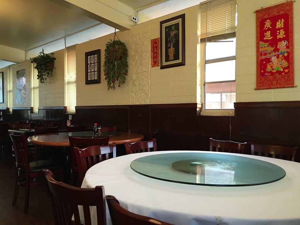 Phoenix | restaurant | 5255, 2301 Mission St, Santa Cruz, CA 95060, USA | 8314663888 OR +1 831-466-3888