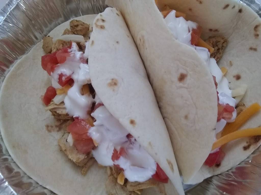 2 Banditos Burritos | restaurant | 667 Columbus Ave, Rochester, NH 03867, USA | 6039481881 OR +1 603-948-1881