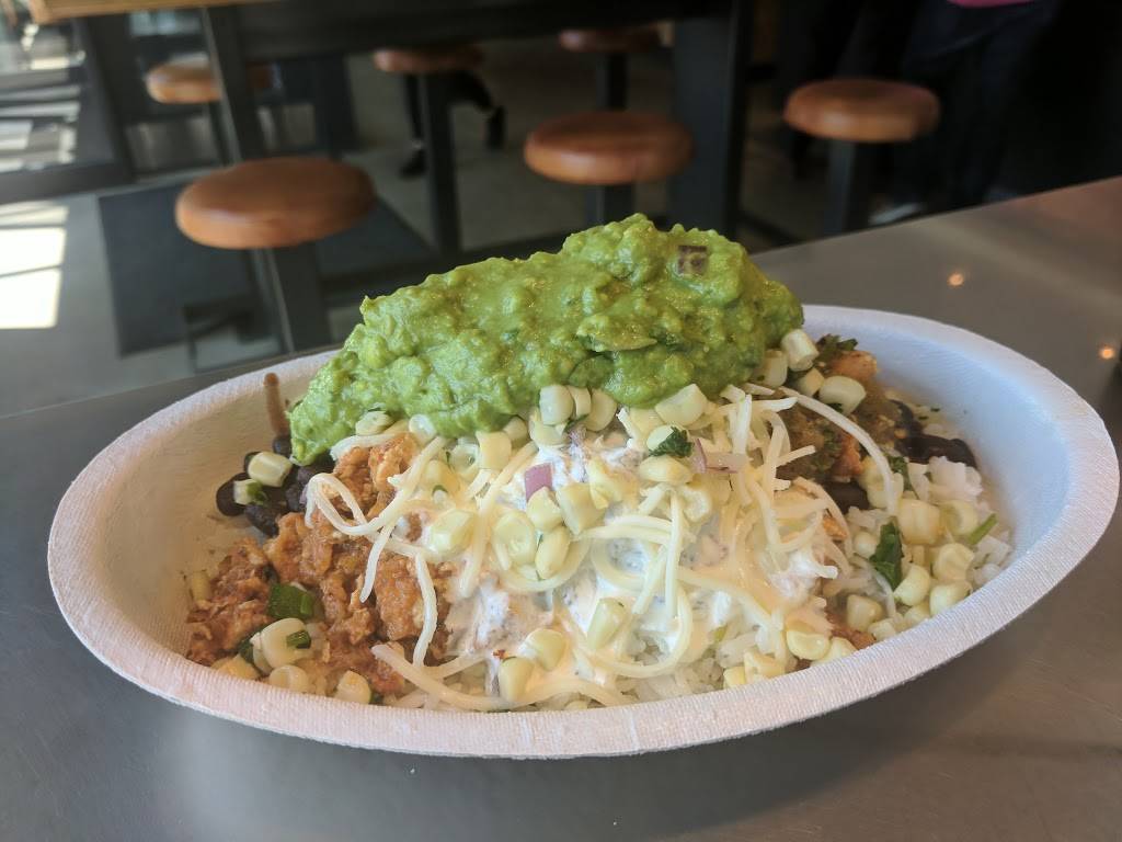 Chipotle Mexican Grill | restaurant | 51 Warren St, Randolph, MA 02368, USA | 7819611806 OR +1 781-961-1806