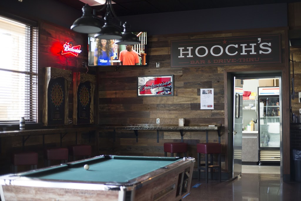 Hoochs | restaurant | 6985 Nugget, Evansville, WY 82636, USA | 3072336808 OR +1 307-233-6808
