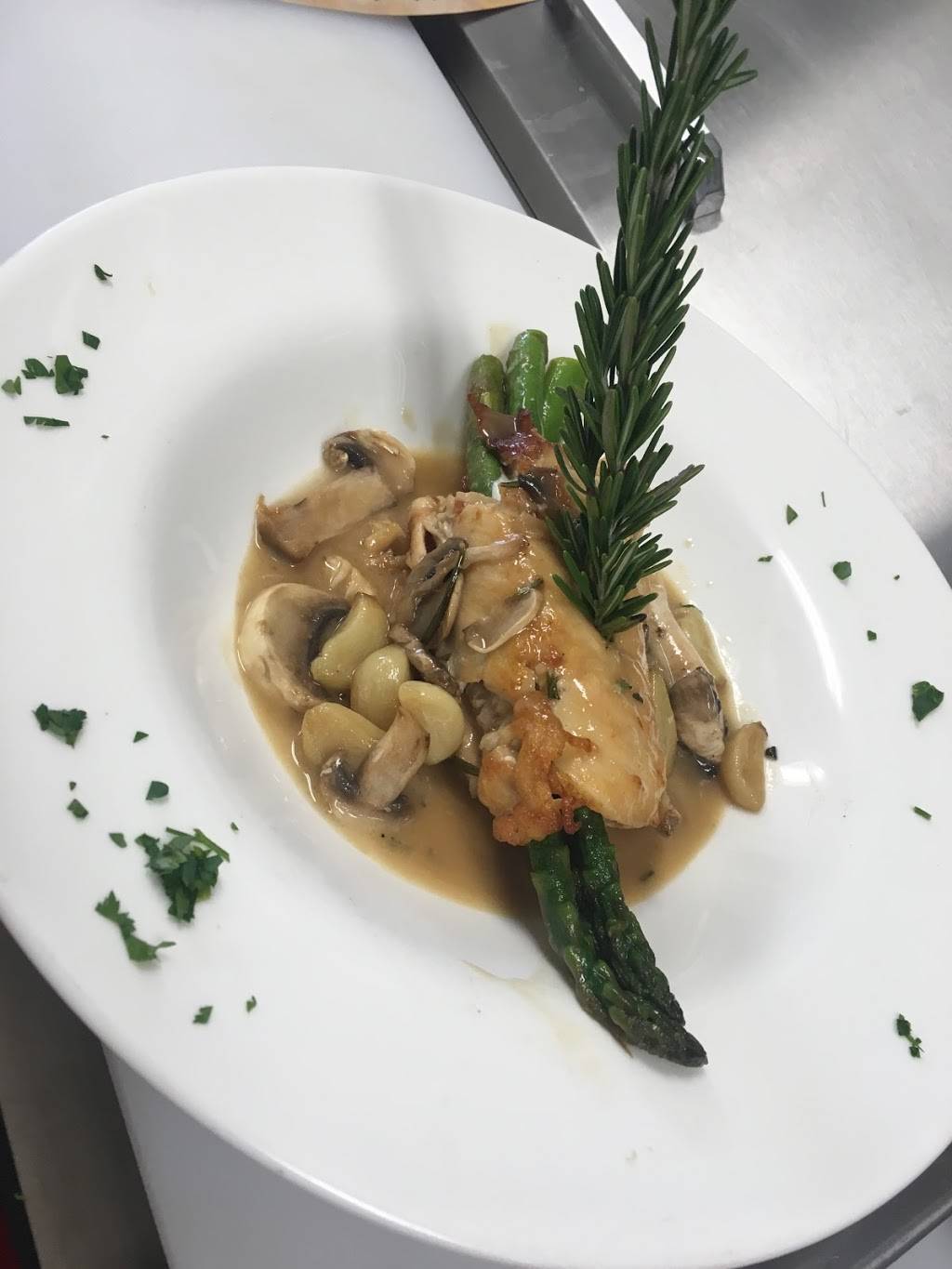 Nonna Vita Trattoria | restaurant | 10 Vernon Ave, Hamburg, NJ 07419, USA | 9738239400 OR +1 973-823-9400