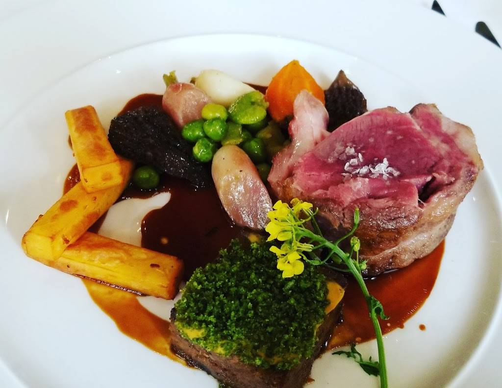 Cru Uncorked | restaurant | 34300 Chagrin Blvd, Moreland Hills, OH 44022, USA | 4409031171 OR +1 440-903-1171