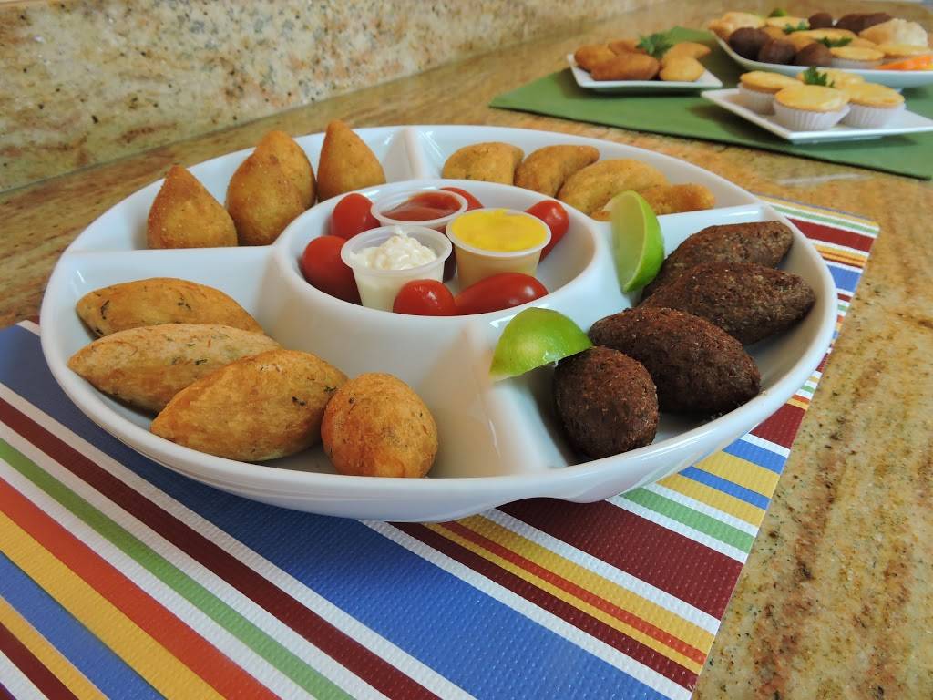 Casa do Pastel | restaurant | 7804 W Sample Rd, Margate, FL 33065, USA | 9543410330 OR +1 954-341-0330