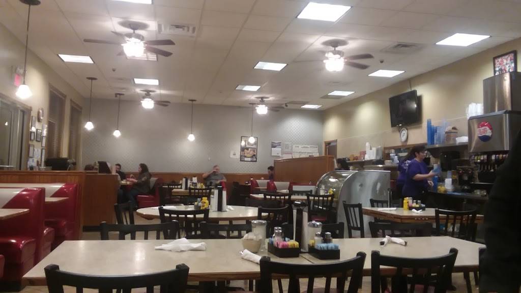 Canton Family Restaurant | restaurant | 169 S 5th Ave, Canton, IL 61520, USA | 3093575025 OR +1 309-357-5025