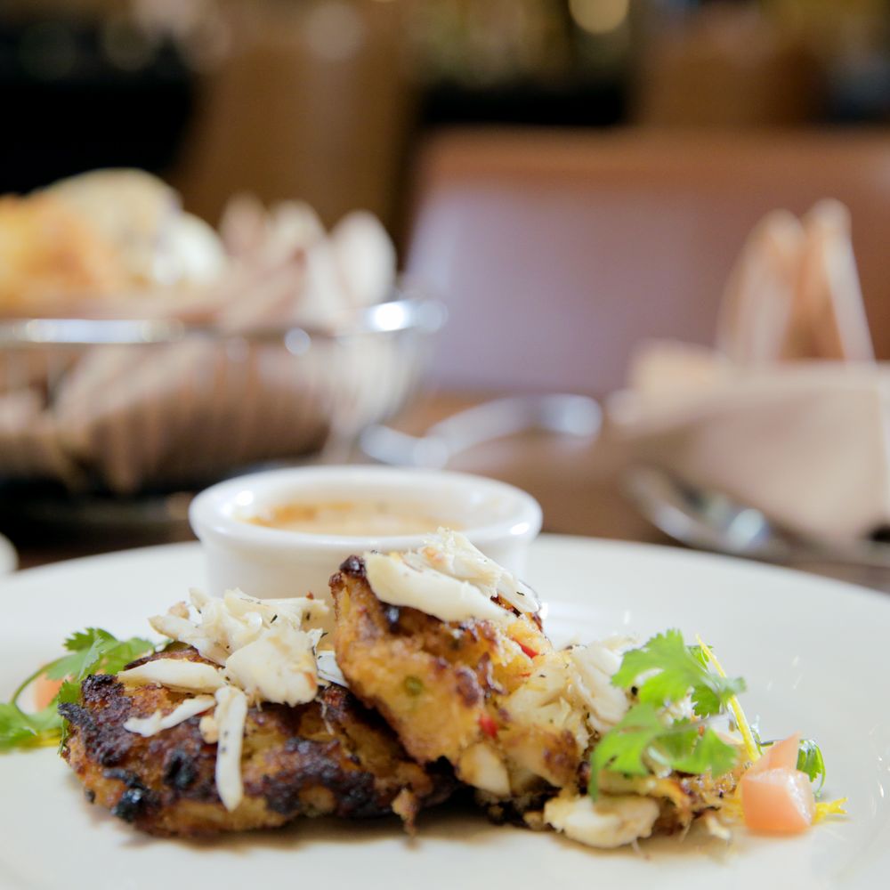 Louies Steakhouse | restaurant | 4280 Harlows Blvd, Greenville, MS 38701, USA | 6623359797 OR +1 662-335-9797