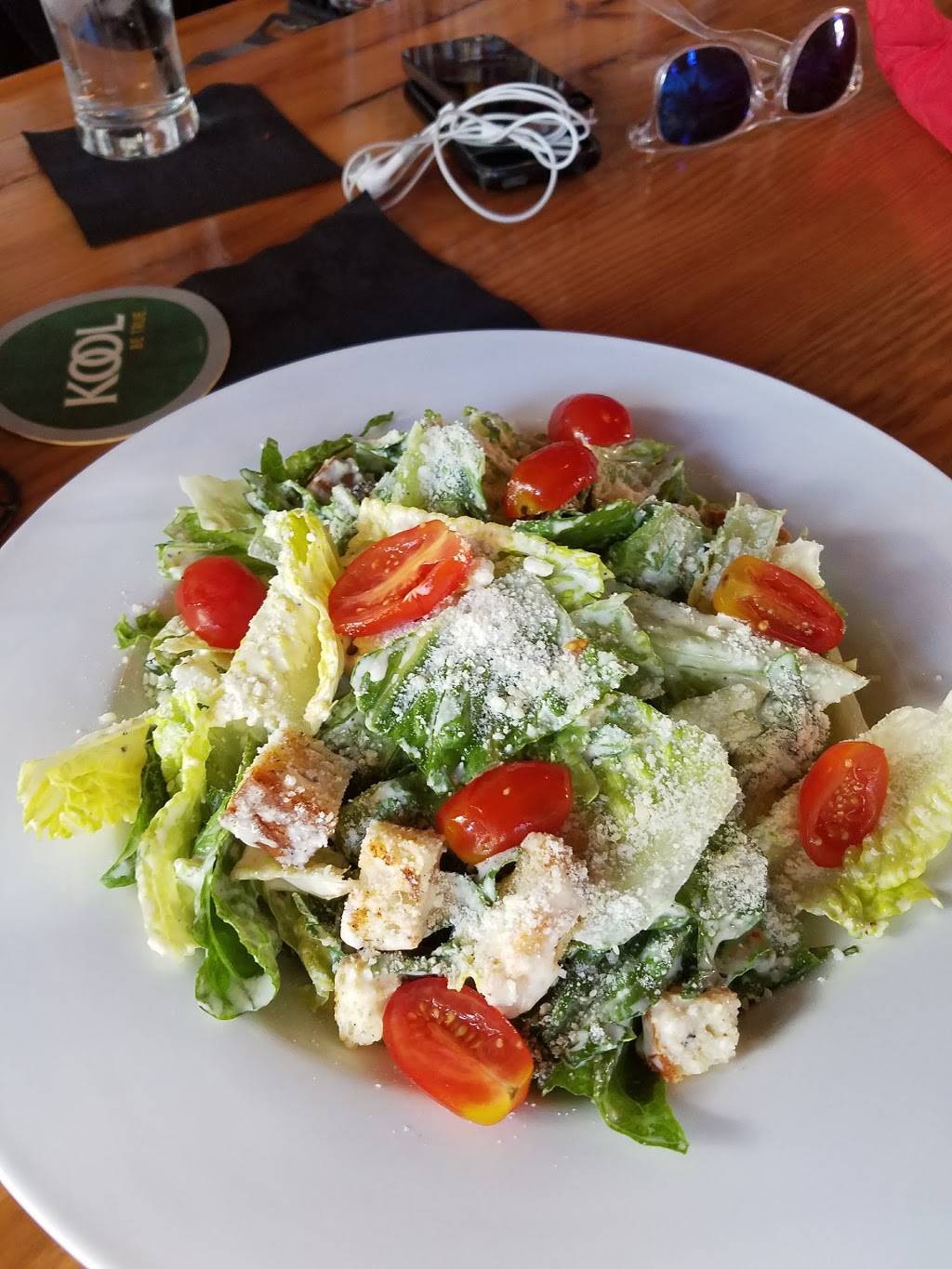 The Avondale Tap | restaurant | 3634 W Belmont Ave, Chicago, IL 60618, USA | 7737548341 OR +1 773-754-8341