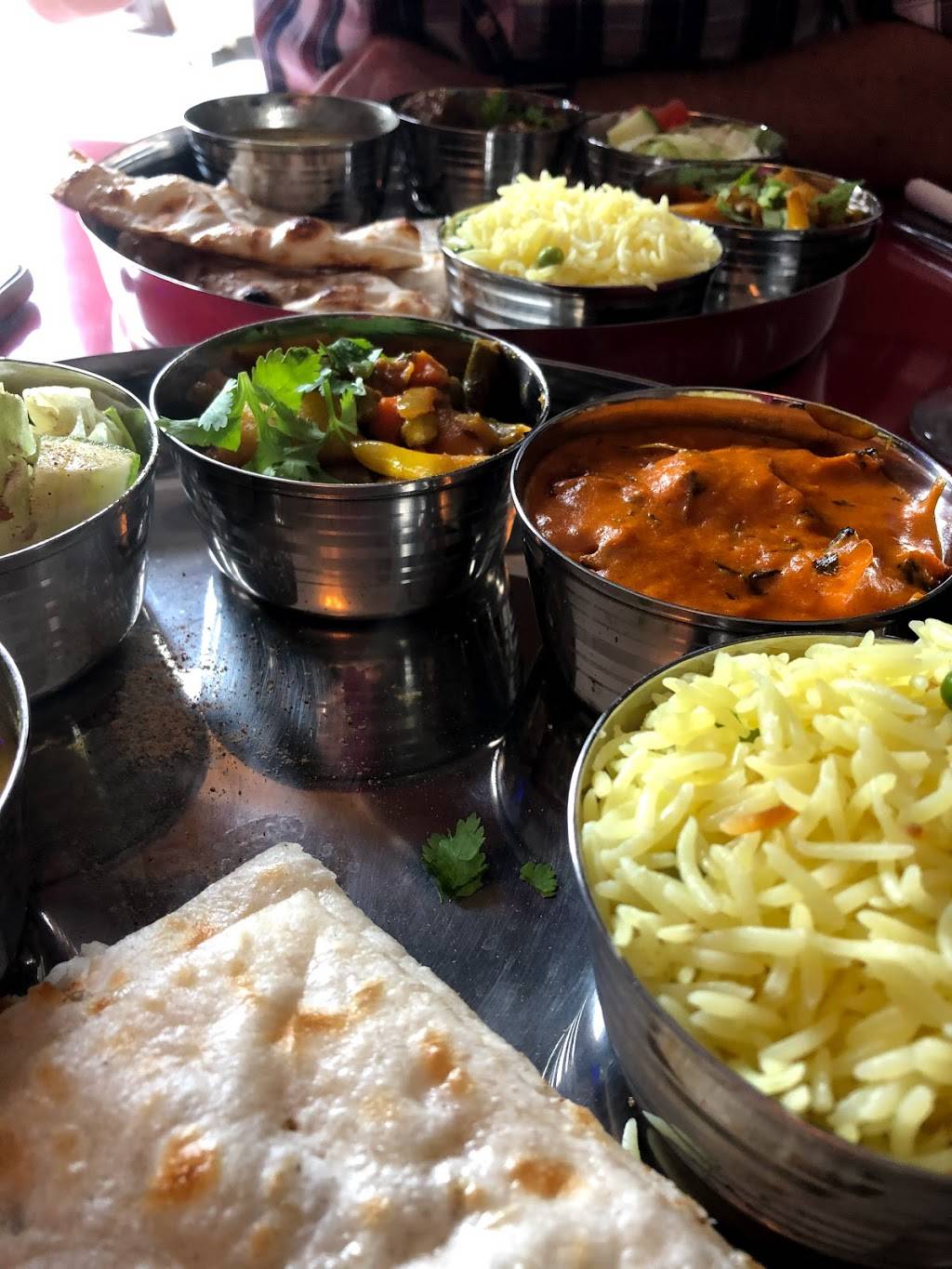 Royal Tandoori Granby | restaurant | 376 Rue Principale, Granby, QC J2G 5L9, Canada | 4505741122 OR +1 450-574-1122