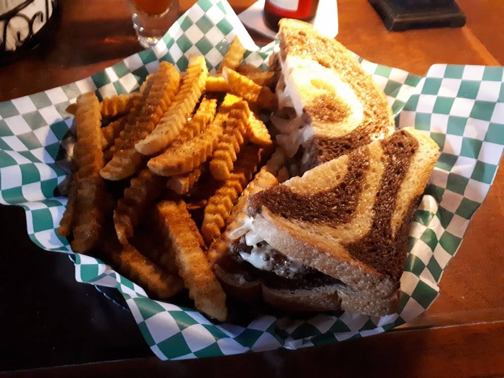 JB Bamboozles Pub & Grille | restaurant | 14323 Michigan Ave, Dearborn, MI 48126, USA | 3135810295 OR +1 313-581-0295