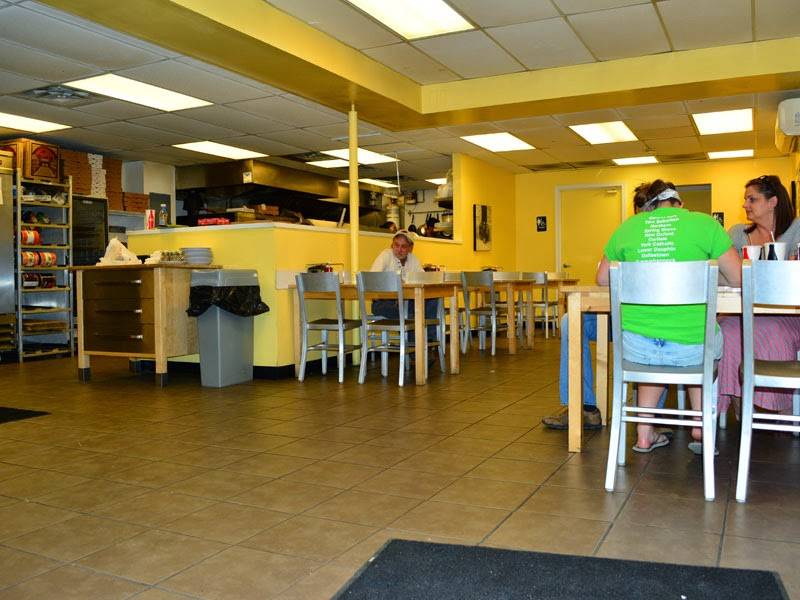 Giovannis Pizza & Italian Restaurant | restaurant | 646 Blooming Grove Rd, Hanover, PA 17331, USA | 7176461046 OR +1 717-646-1046