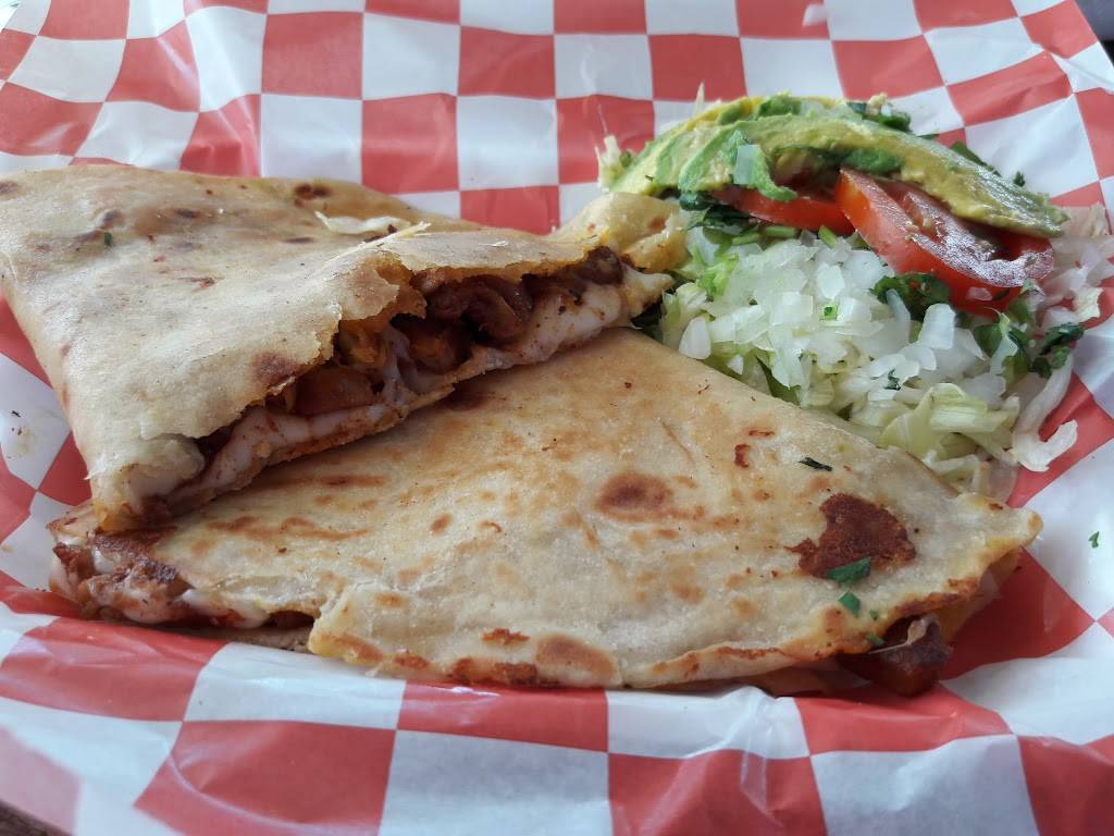 Birrieria Aguascalientes Jalisco | restaurant | 329 Aldine Mail Rte Rd, Houston, TX 77037, USA | 8326825815 OR +1 832-682-5815