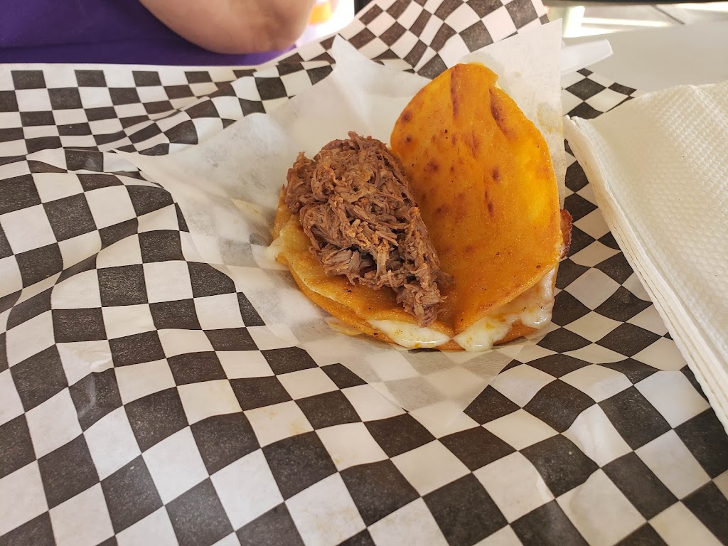 Commerce Birrieria | restaurant | 7720 Telegraph Rd, Commerce, CA 90040, USA | 3235580113 OR +1 323-558-0113