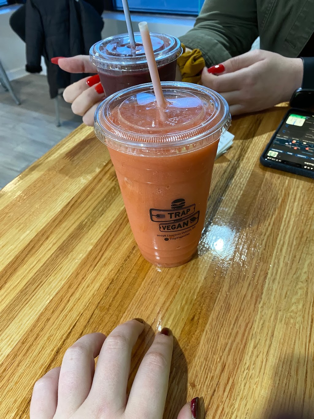 Trap Vegan | restaurant | 20198 Livernois, Detroit, MI 48221, USA | 3133402988 OR +1 313-340-2988