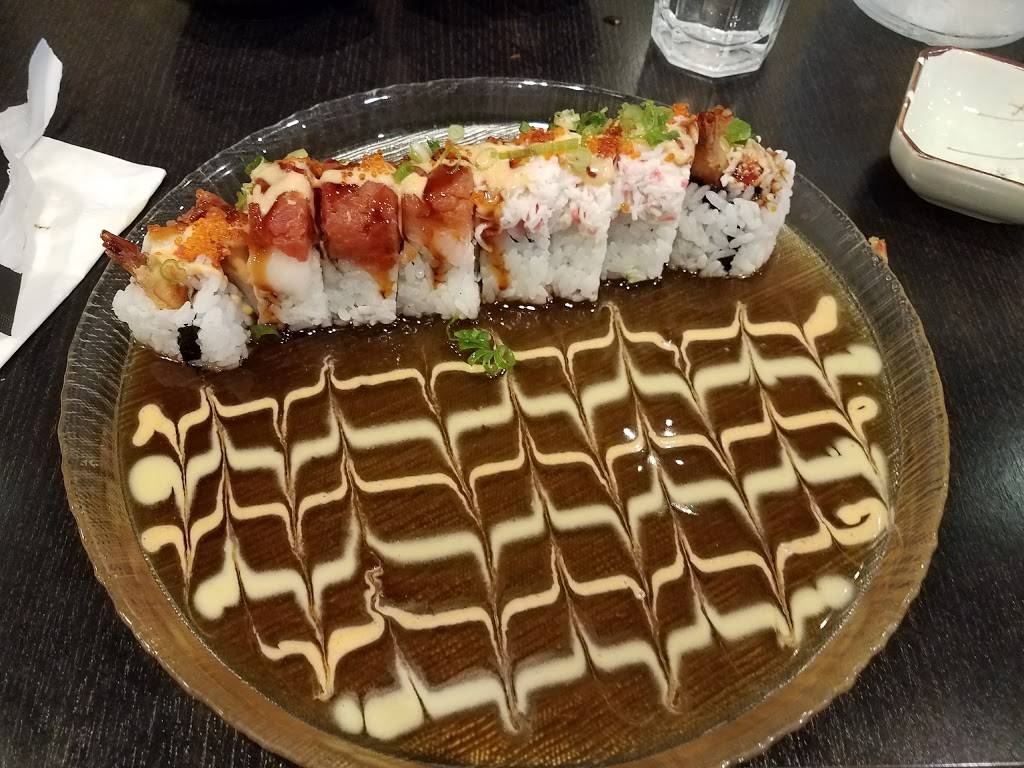 Ayame Sushi | restaurant | 2046 Nut Tree Rd #A, Vacaville, CA 95687, USA | 7074557883 OR +1 707-455-7883