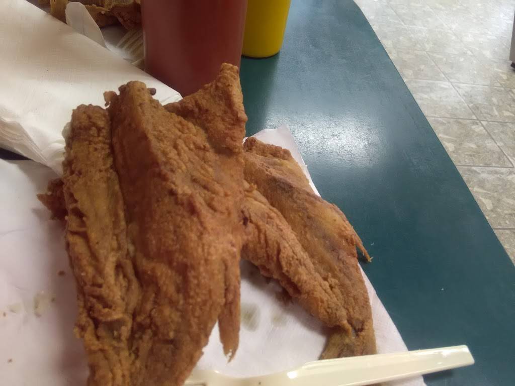 Nikis Food Shop | restaurant | 2200 Beatties Ford Rd, Charlotte, NC 28216, USA | 7043982638 OR +1 704-398-2638