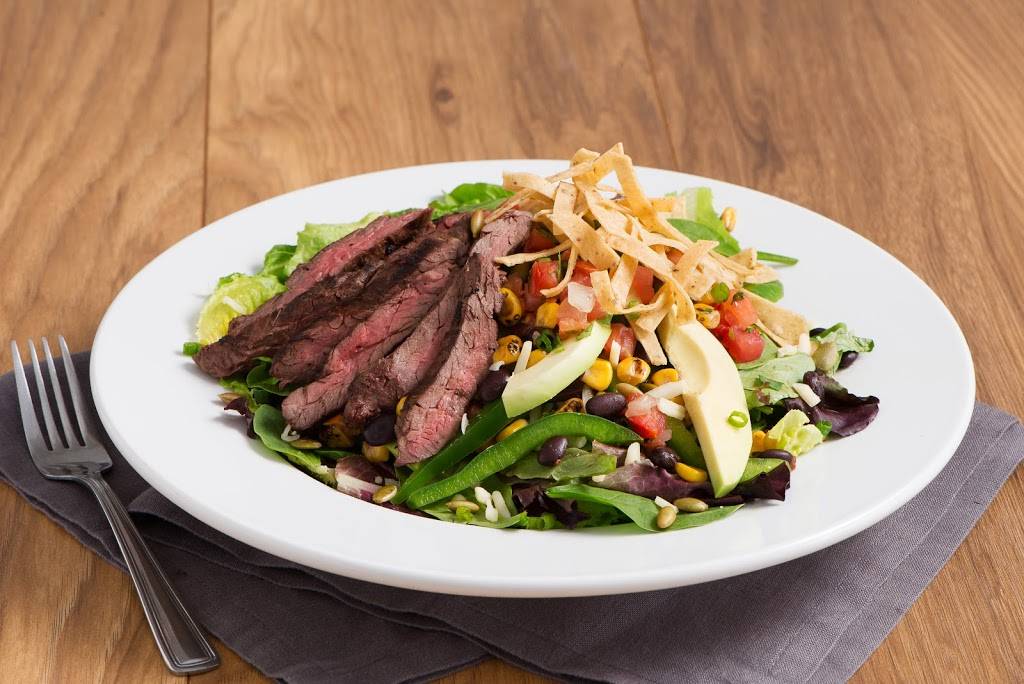 Lone Star Texas Grill | restaurant | 251 Ontario St, Kingston, ON K7L 2Z4, Canada | 6135488888 OR +1 613-548-8888