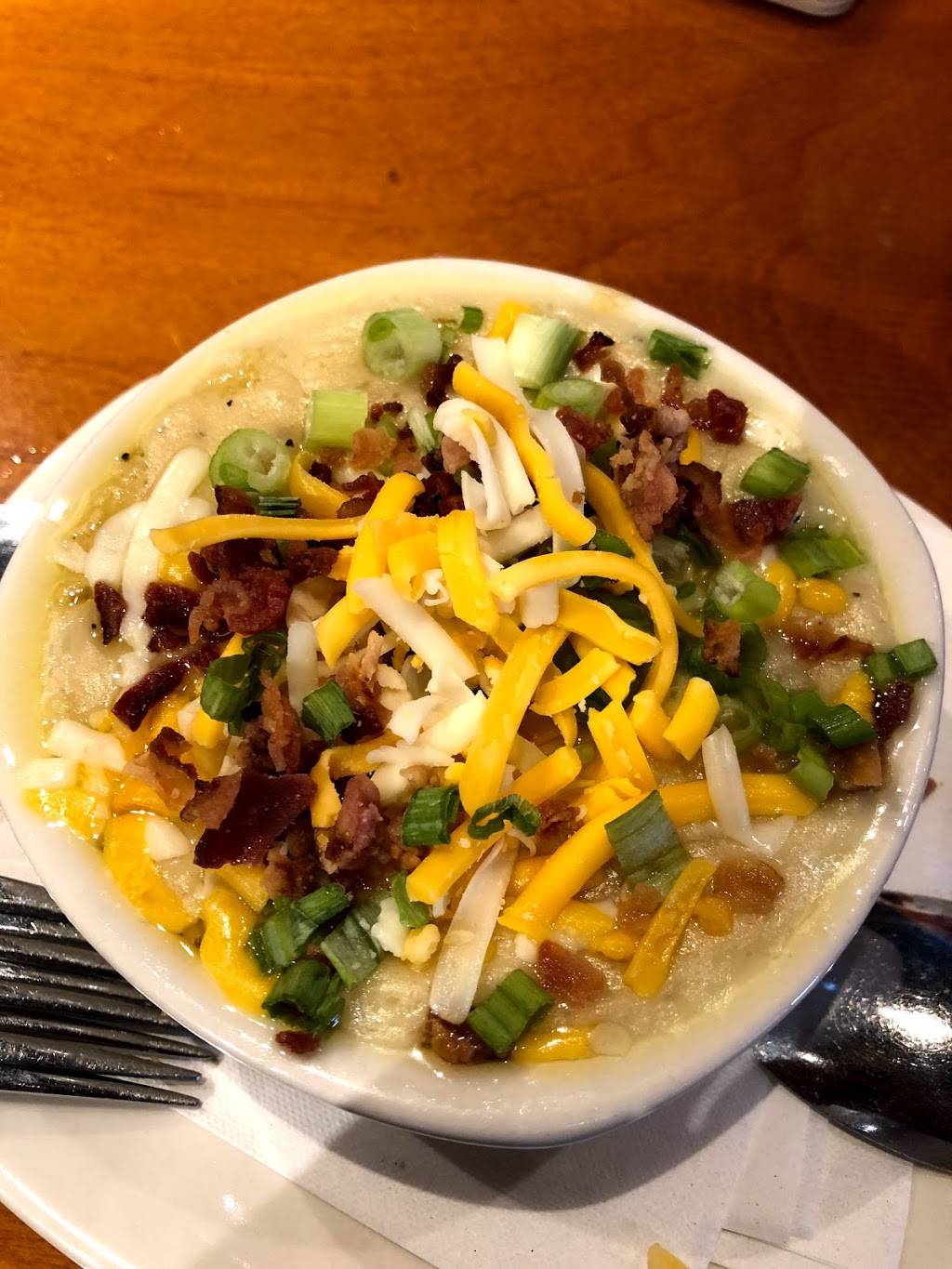 Outback Steakhouse | restaurant | 1430 Taylor Rd, Montgomery, AL 36117, USA | 3342709495 OR +1 334-270-9495