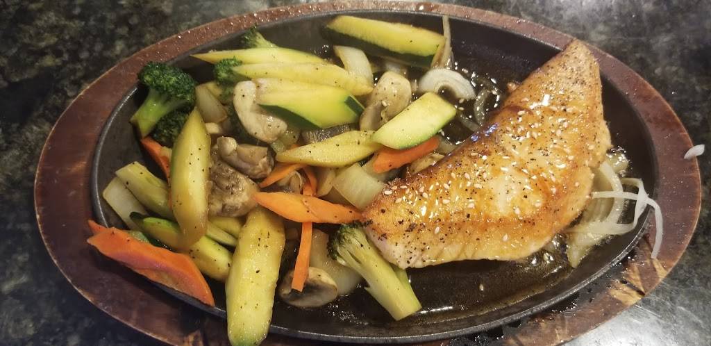 Kobe Seafood & Steakhouse | restaurant | 1300 Market St, Redding, CA 96001, USA | 5302441440 OR +1 530-244-1440