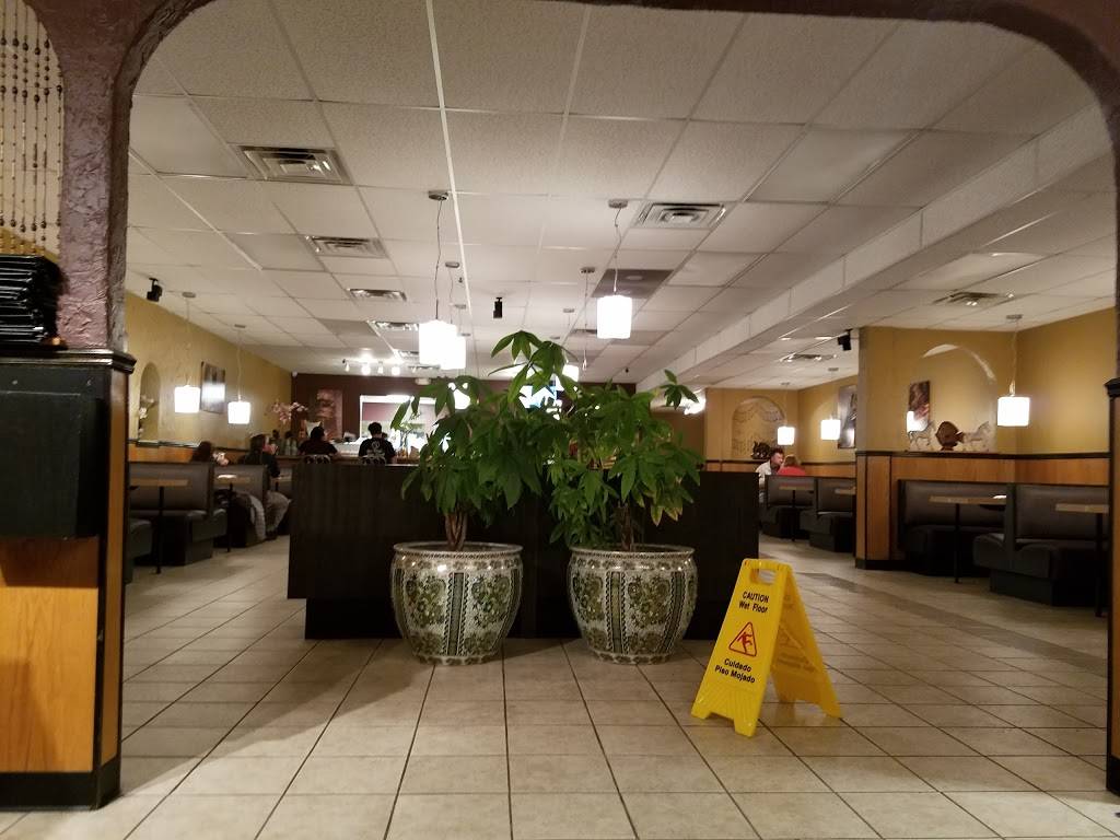 So Thai Restaurant | restaurant | 3377 Elizabeth Lake Rd, Waterford Twp, MI 48328, USA | 2486826350 OR +1 248-682-6350