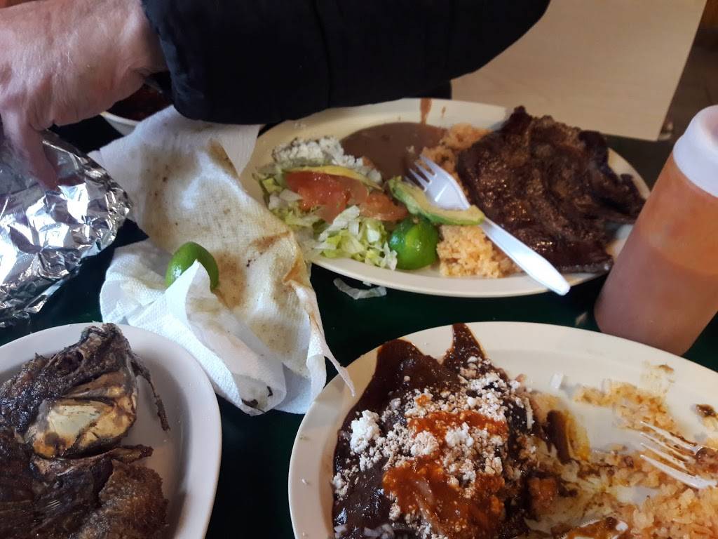 Don Becerra Taqueria | restaurant | 249 E Club Blvd #227, Durham, NC 27704, USA | 9192208311 OR +1 919-220-8311