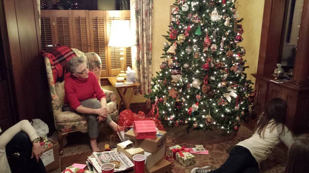 Hill Top Grill | restaurant | 315 Webster Ave, Cynthiana, KY 41031, USA | 8592341797 OR +1 859-234-1797