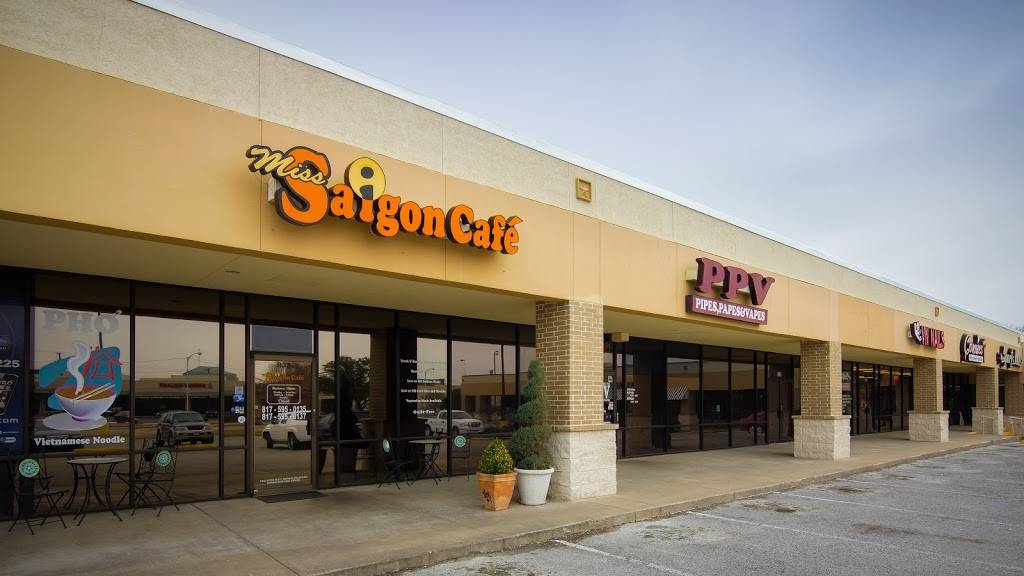 Miss Saigon Cafe | restaurant | 932 Melbourne Rd, Hurst, TX 76053, USA | 8175950135 OR +1 817-595-0135