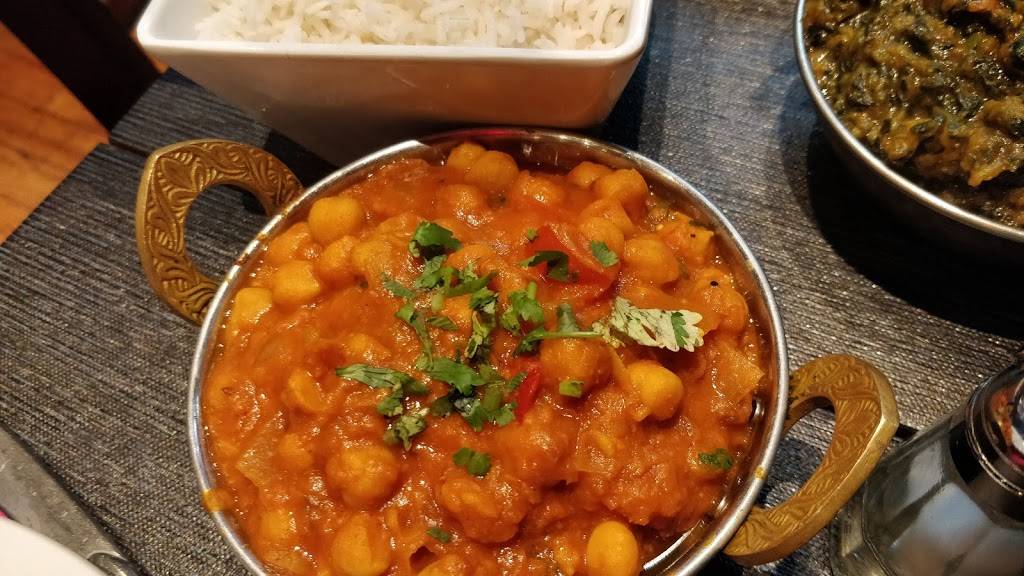 Indian Kitchen | restaurant | 739 Grand St, Brooklyn, NY 11211, USA | 7182187600 OR +1 718-218-7600