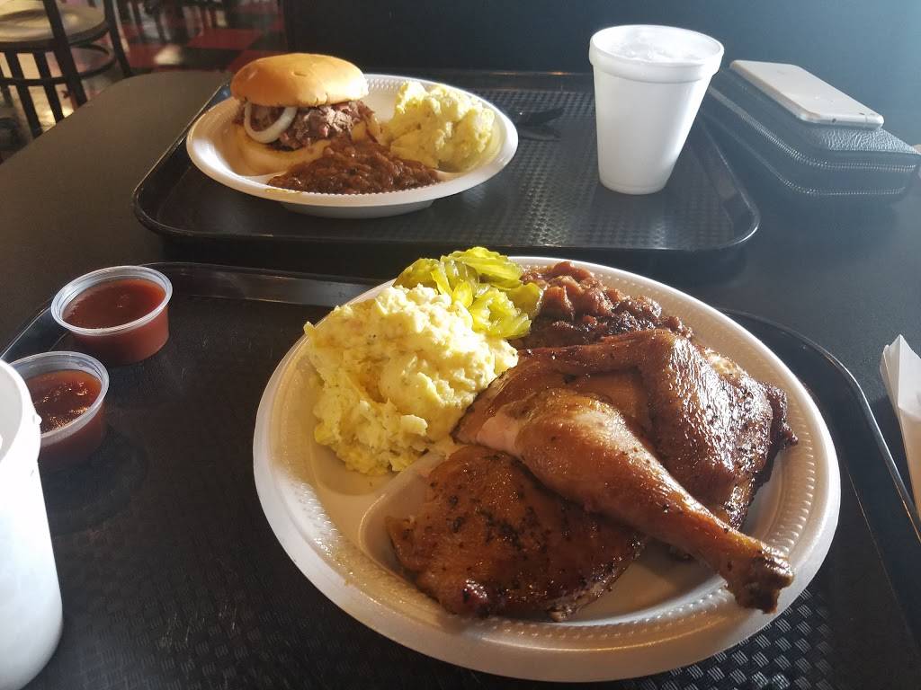 Podnuhs Bar-B-Que | restaurant | 7805 Youree Dr, Shreveport, LA 71105, USA | 3187977999 OR +1 318-797-7999