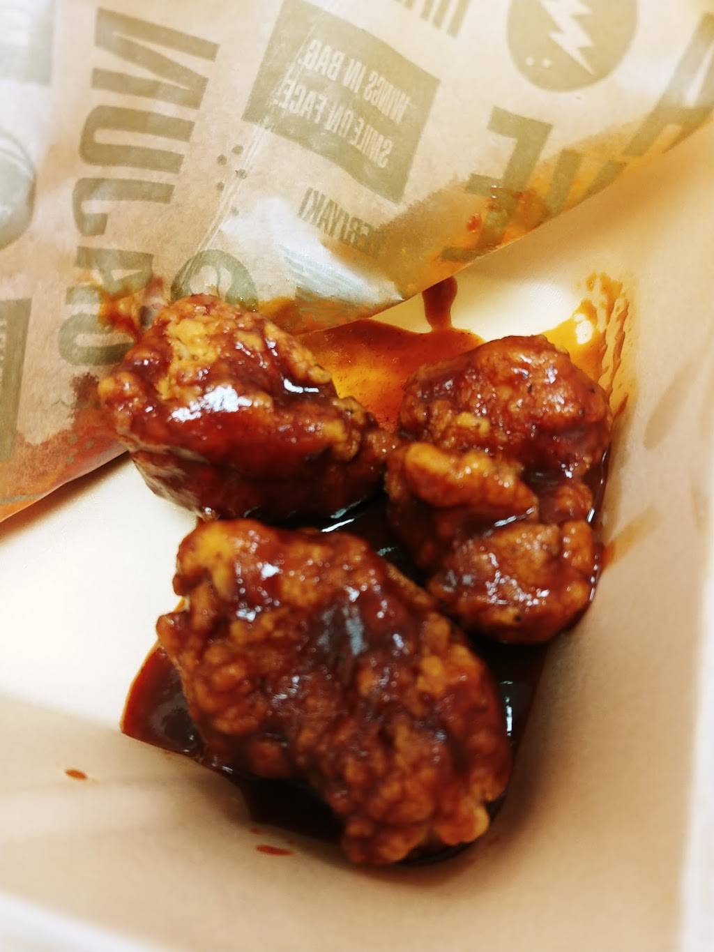 Wingstop | restaurant | 1921 S Yale Ave, Tulsa, OK 74112, USA | 9187439464 OR +1 918-743-9464